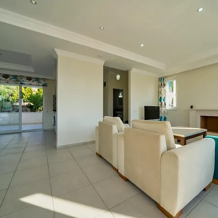Vilă 4 Bedroom Luxury Diamond Fethiye