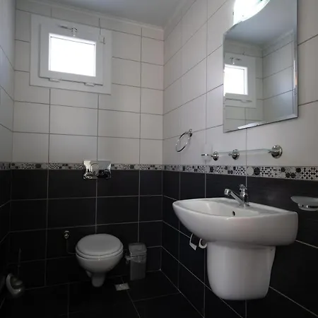4 Bedroom Luxury Diamond Vilă *