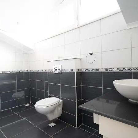 4 Bedroom Luxury Diamond Vilă